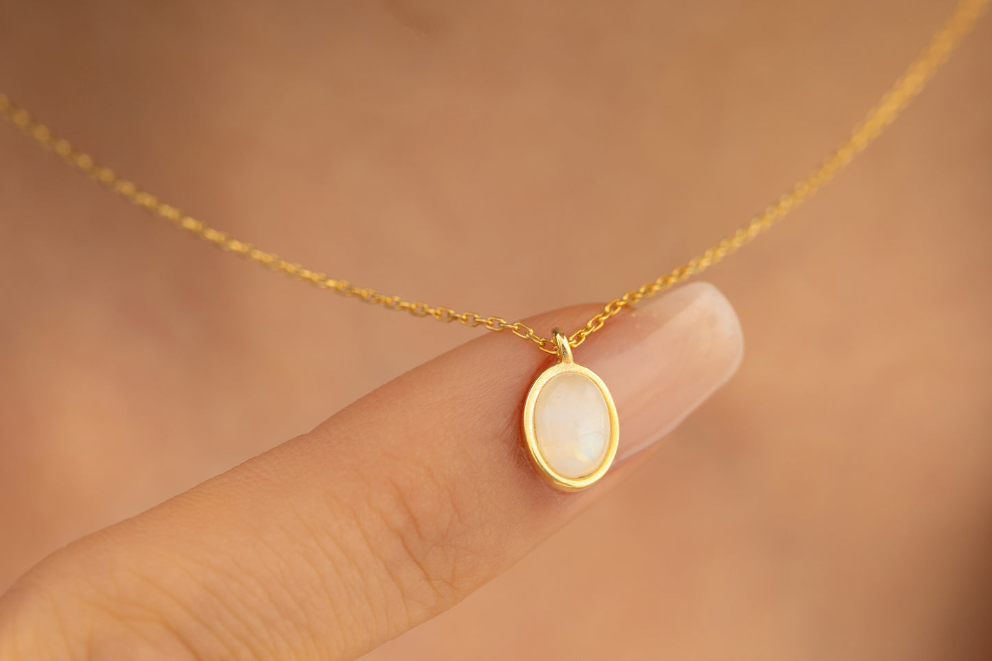 Oval Ay Taşı Kolye | 14 Ayar Altın