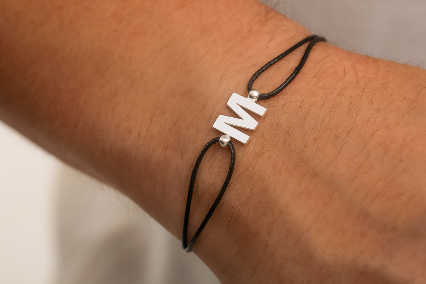 Tek Harfli İnce Örgülü Deri Bileklik | 925 Gümüş