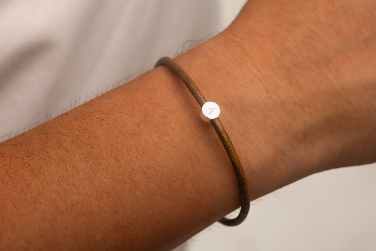 Tek Harfli Düz Deri Bileklik | 925 Gümüş