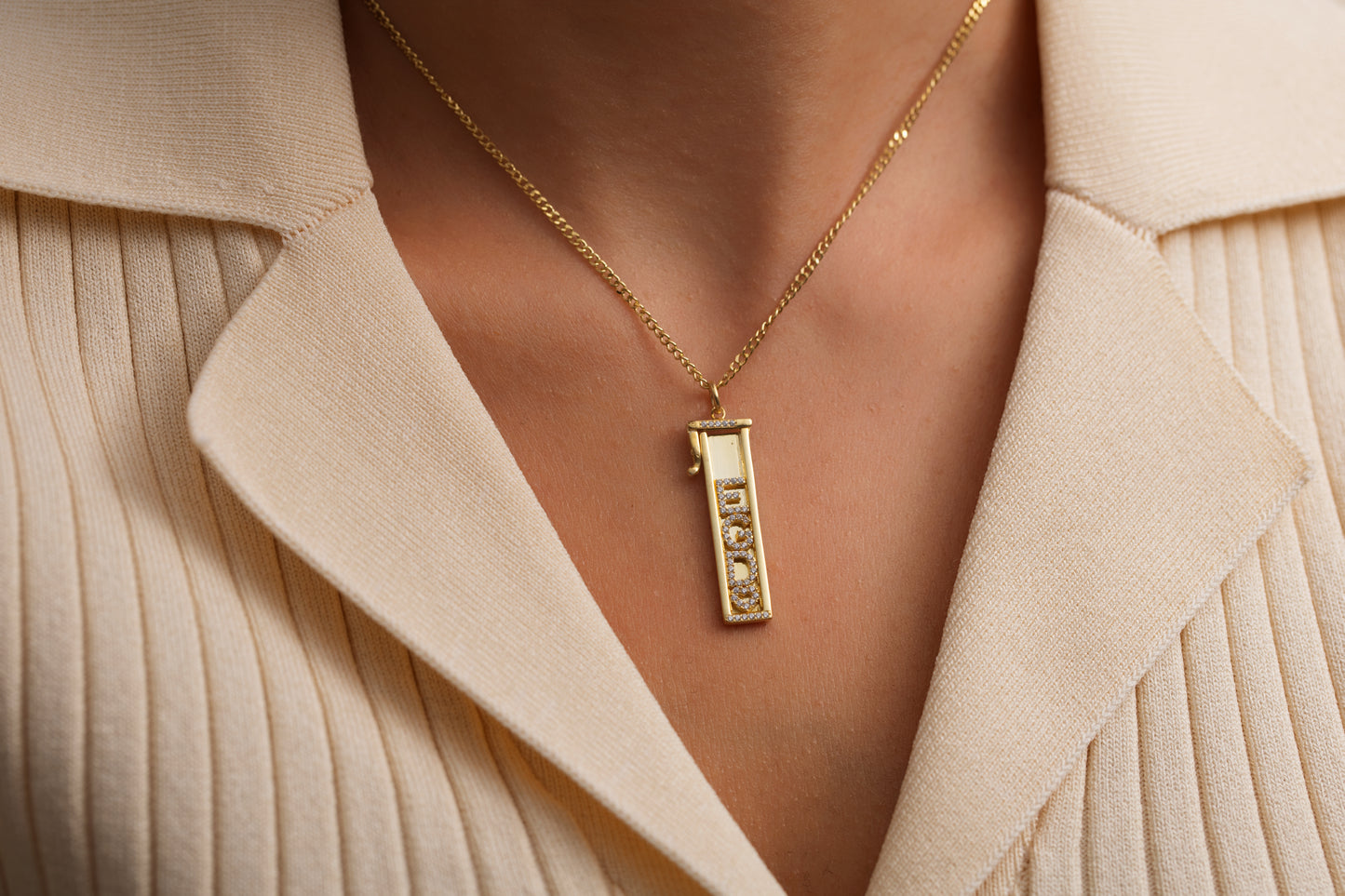 Taşlı Harf Baget Kolye | 925 Gümüş