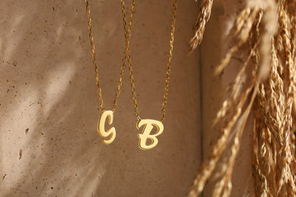 El Yazısı Döküm Tek Büyük Harf kolye | 925 Gümüş