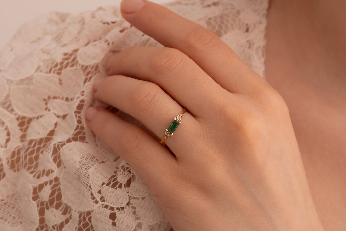 Baget Taşlı Minimal Yüzük | 14 Ayar Altın