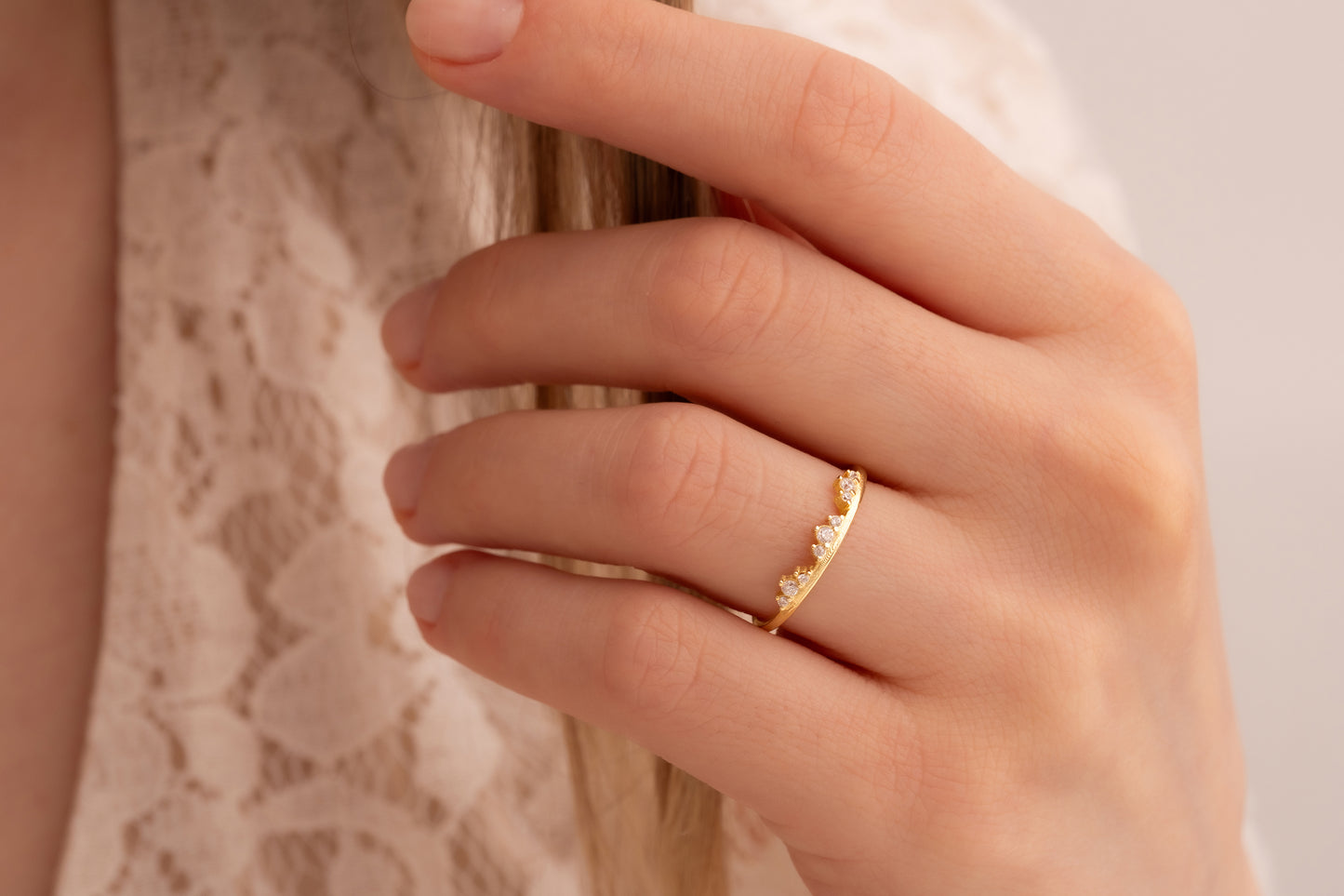 Zirkon Taşlı Üç Taçlı Yüzük | 14 Ayar Altın