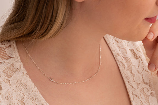 Tek Harfli Taşlı Köprücük Kolye | 14 Ayar Altın