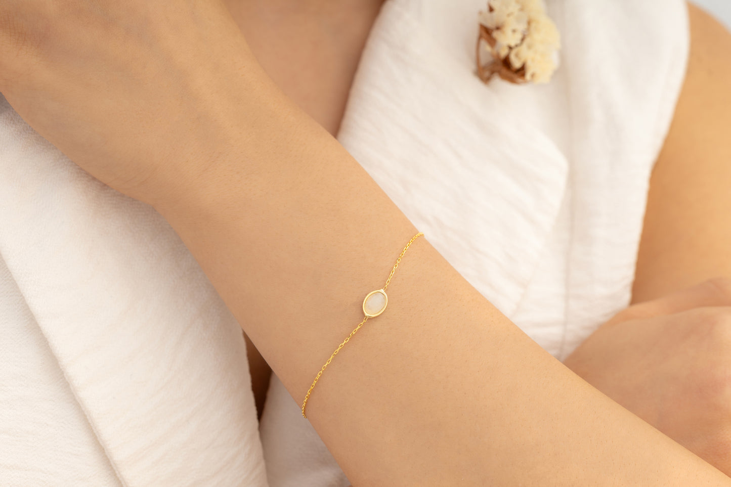 Oval Ay Taşı Bileklik | 925 Gümüş