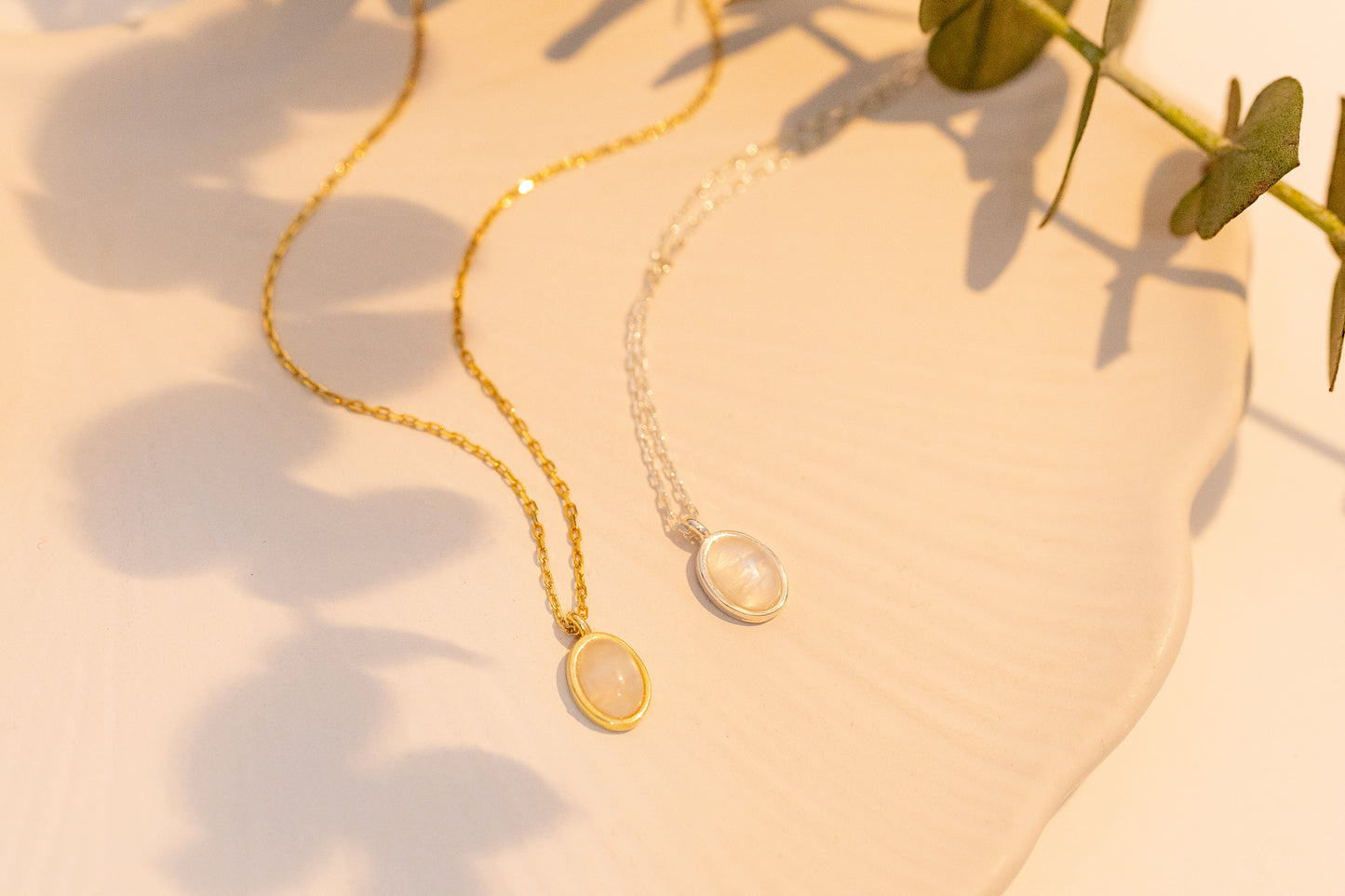 Oval Ay Taşı Kolye | 925 Gümüş