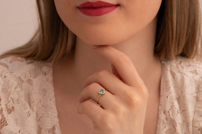 Zirkon Taşlı Kalpli Yüzük | 14 Ayar Altın