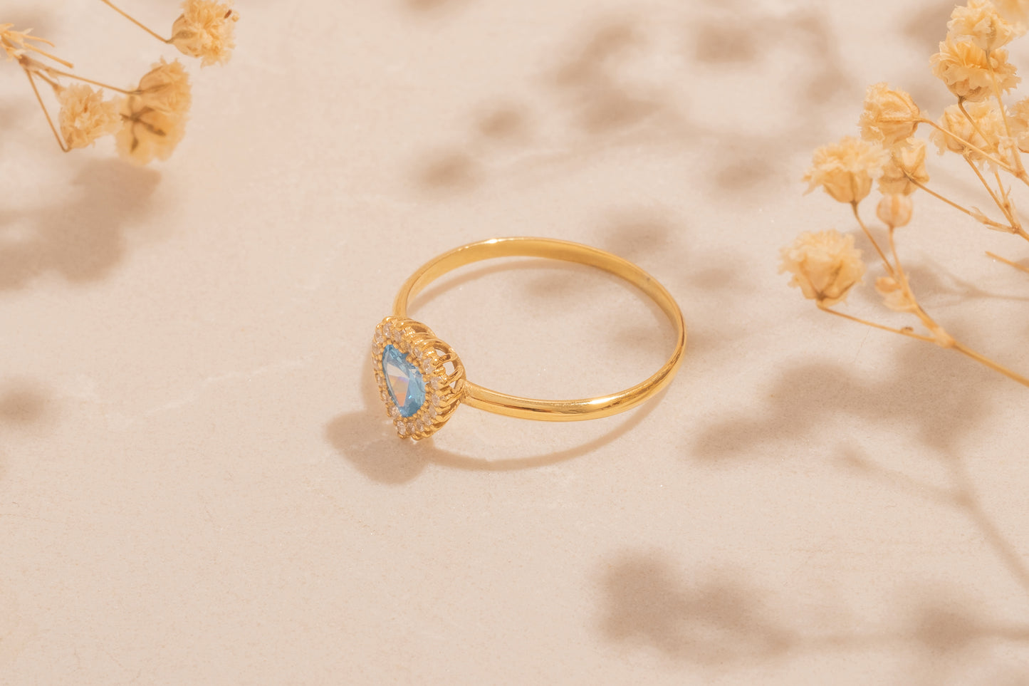 Zirkon Taşlı Kalpli Yüzük | 14 Ayar Altın