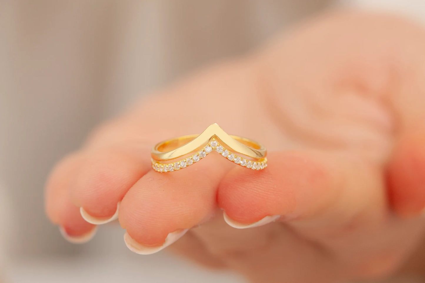 Zirkon Taşlı Çift Sıra V Yüzük | 14 Ayar Altın