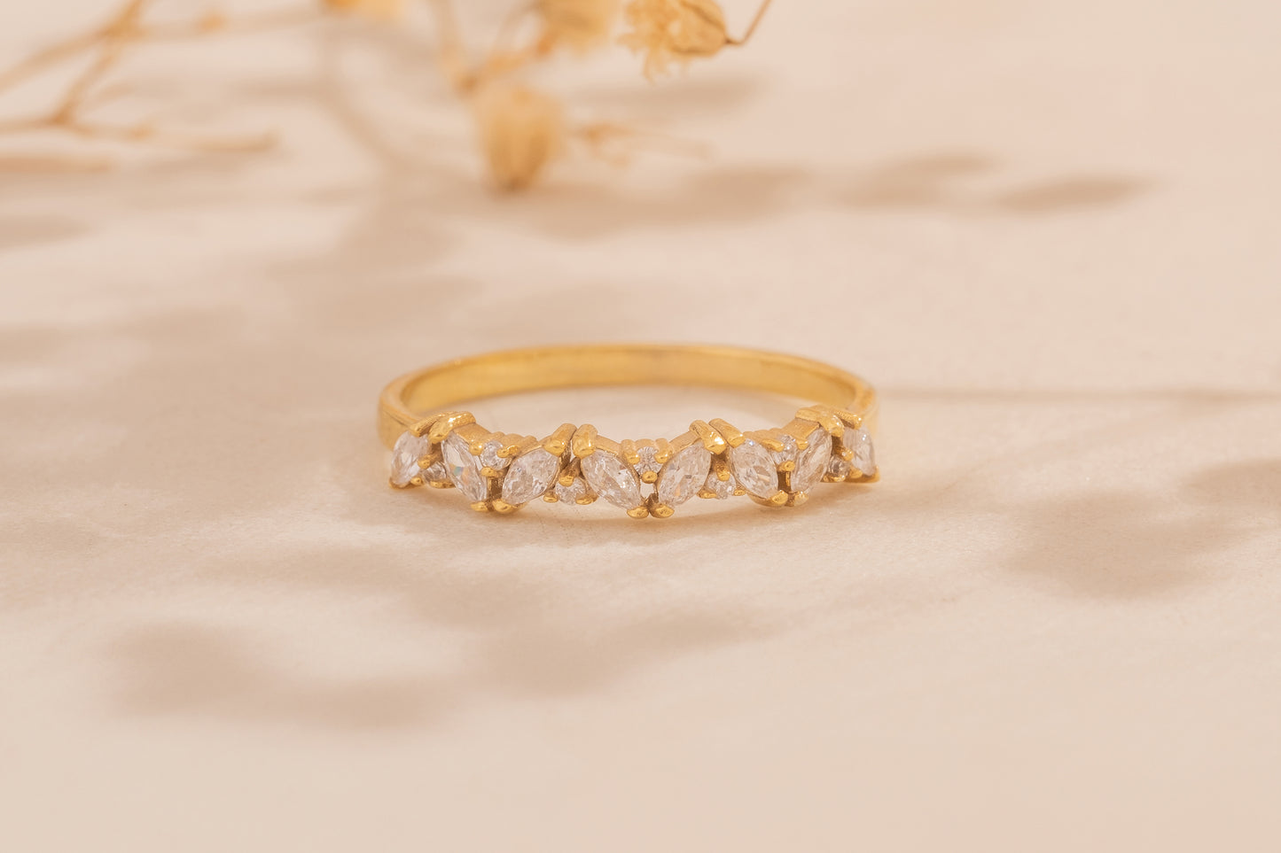 Yuvarlak Taşlı Minimal Yüzük | 14 Ayar Altın